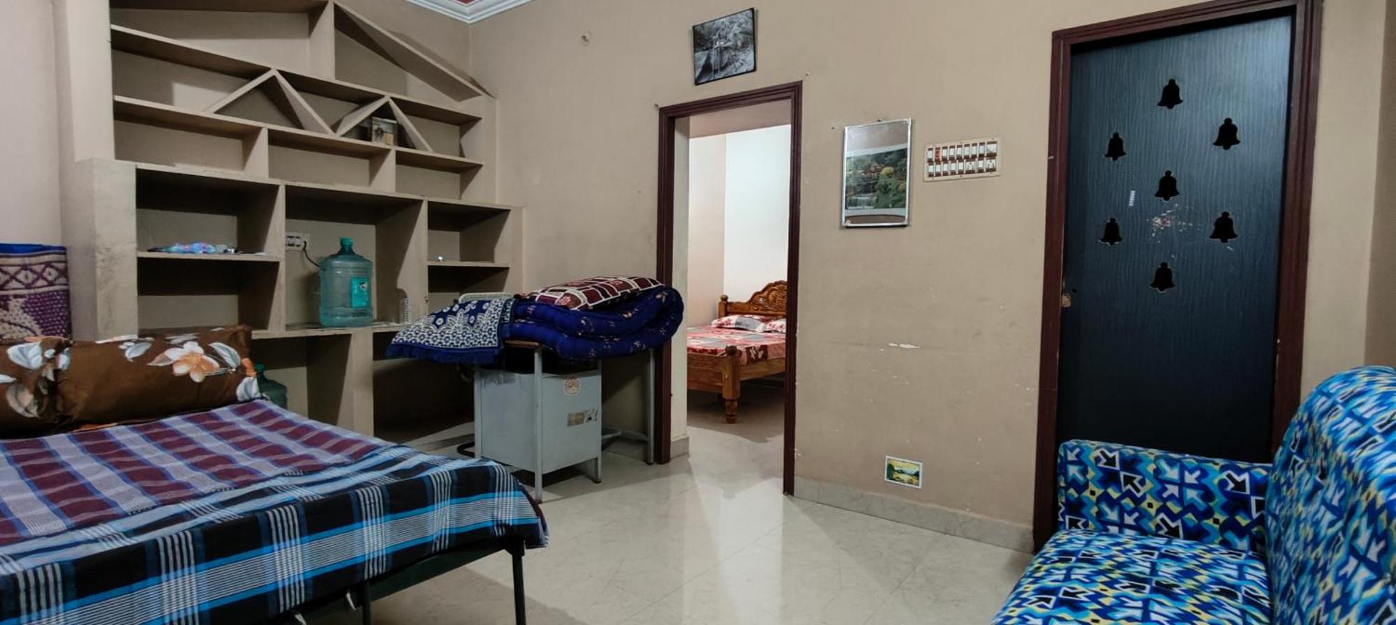 Guru Krupa Home Stay Tiruvannamalai Bagian luar foto